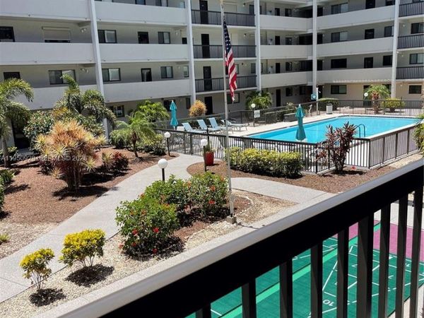 2121 COLLIER AV , Unit 215, Fort Myers, FL 33901