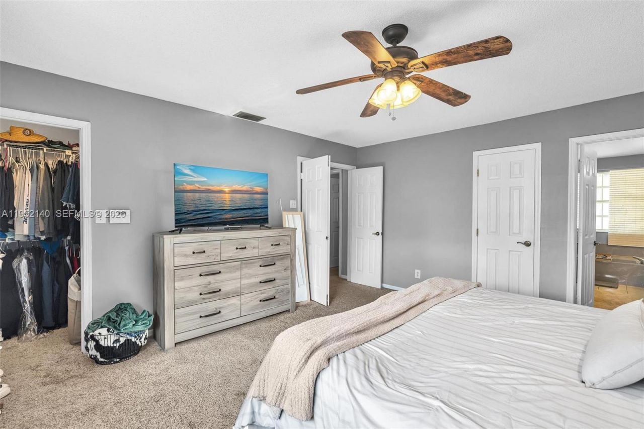 821 Somerset Ave, Davie, FL 33325 Photo