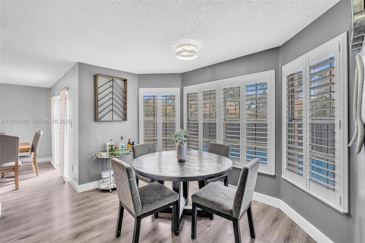 821 Somerset Ave, Davie, FL 33325 Photo