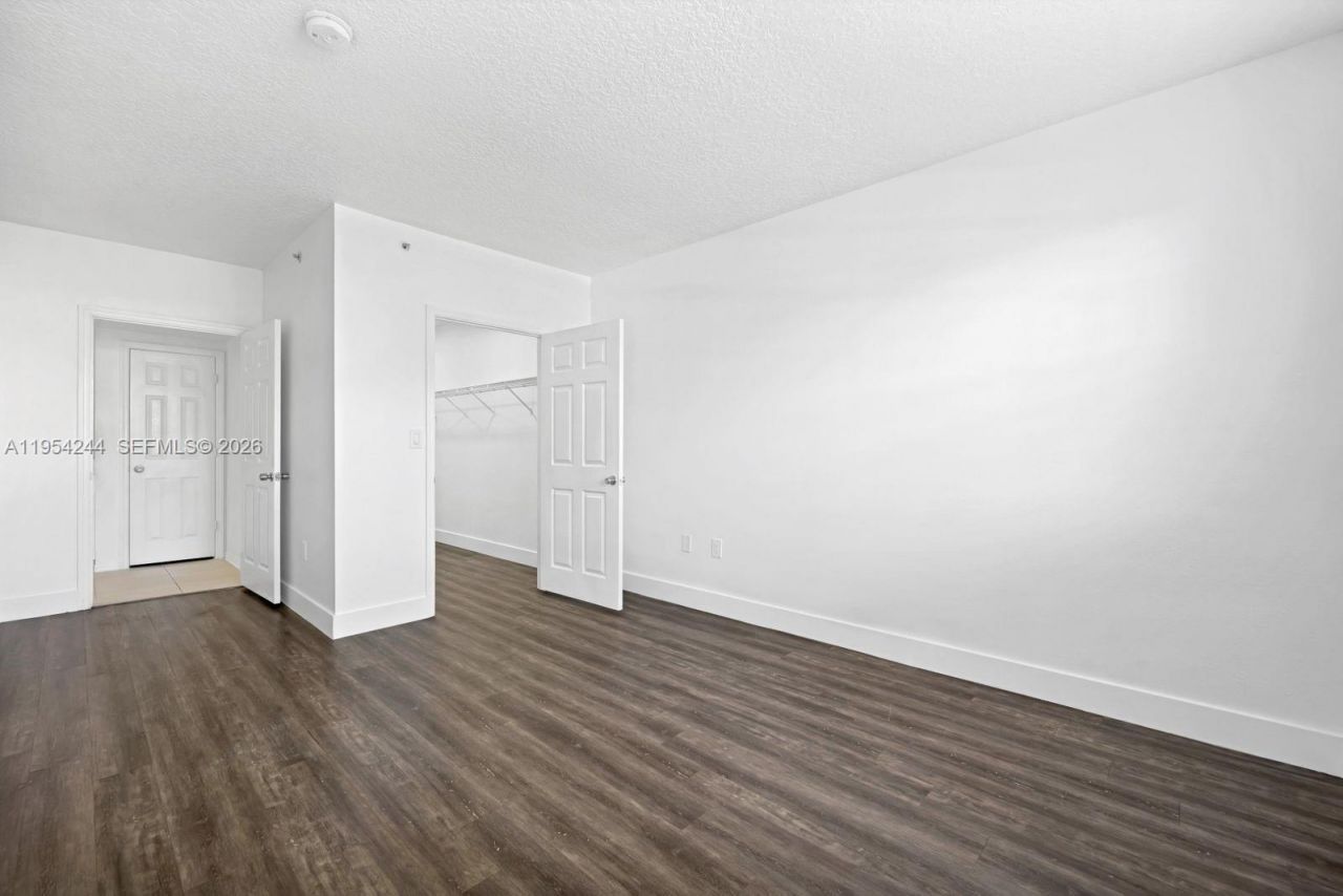 11650 SW 2nd St, Unit 16103, Pembroke Pines, FL 33025 Photo