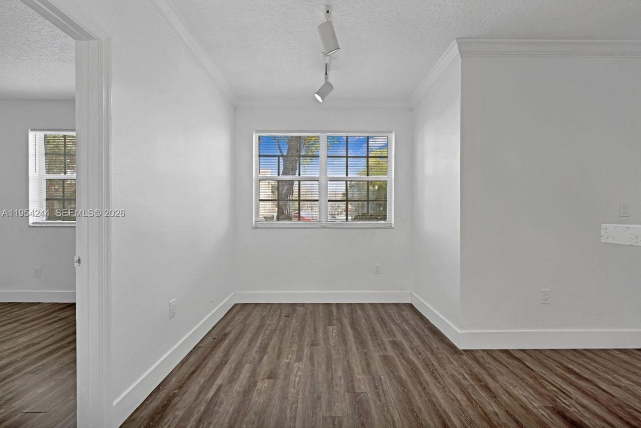 11650 SW 2nd St, Unit 16103, Pembroke Pines, FL 33025 Photo