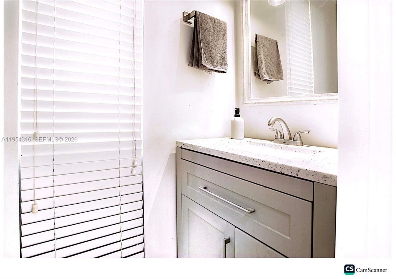 1531 SE 15th St, Unit 5, Fort Lauderdale, FL 33316 Photo