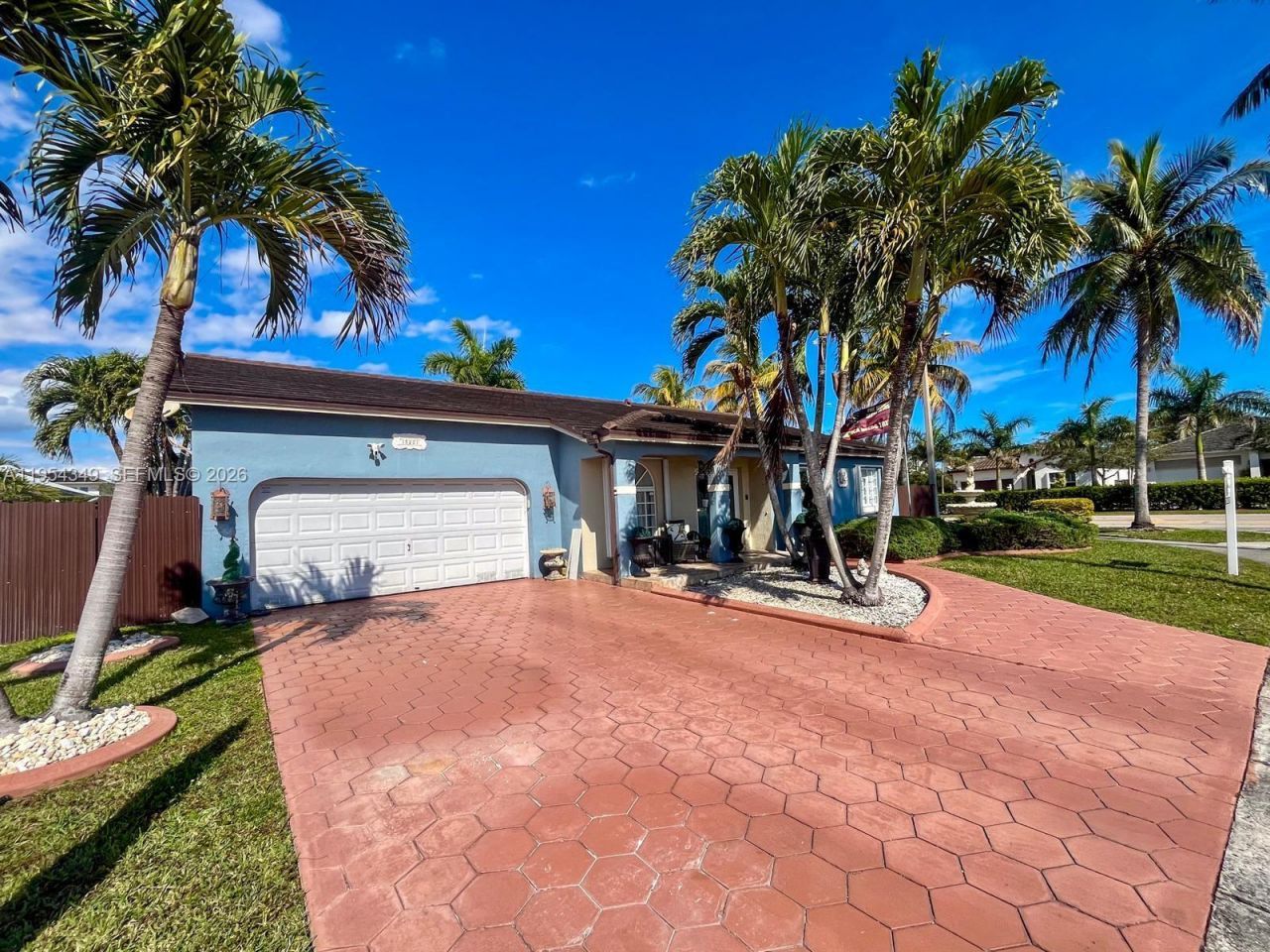 15201 SW 177th Ter , Miami, FL 33187 Photo