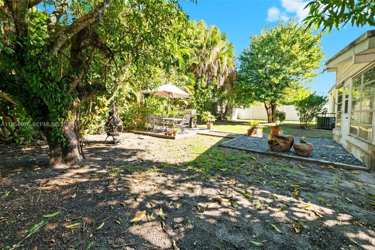 505 NE 132nd Ter, North Miami, FL 33161 Photo