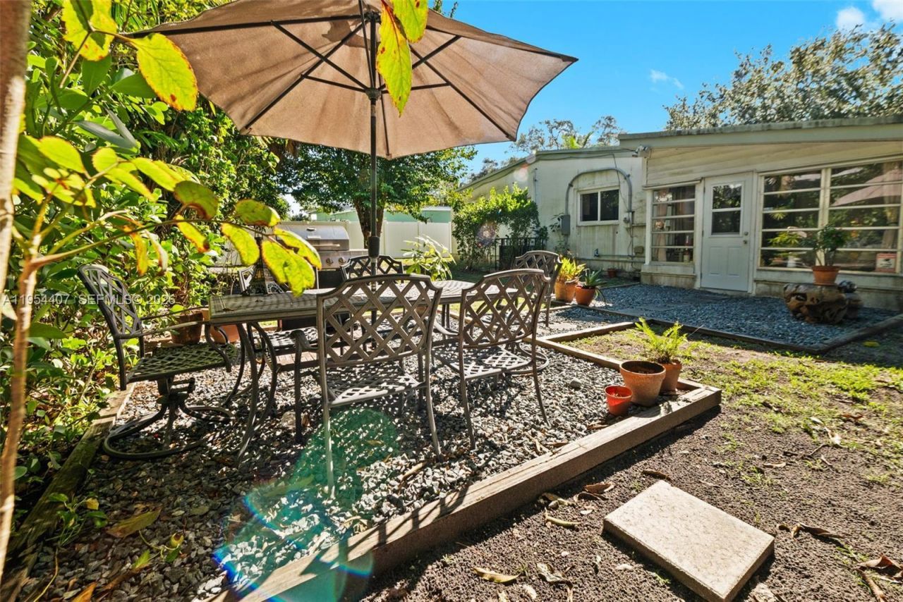 505 NE 132nd Ter, North Miami, FL 33161 Photo