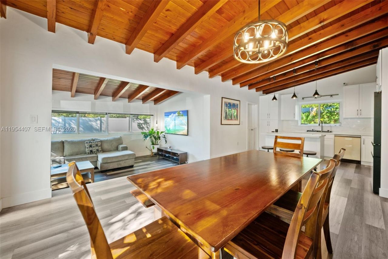 505 NE 132nd Ter, North Miami, FL 33161 Photo