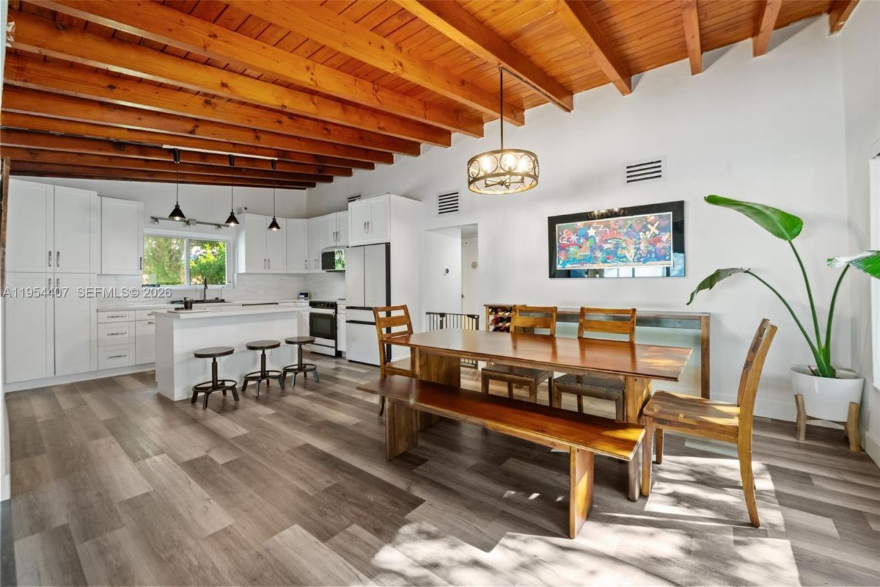 505 NE 132nd Ter, North Miami, FL 33161 Photo