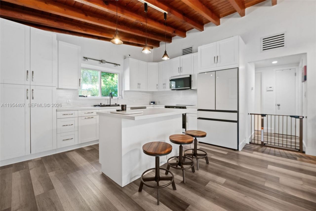 505 NE 132nd Ter, North Miami, FL 33161 Photo