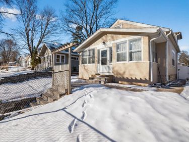 219 Winona Street W, West Saint Paul, MN 55118