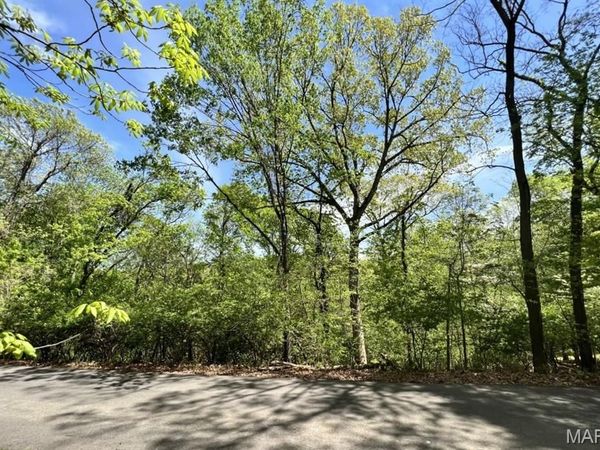 1032 Chesterfield Forest , Wildwood, MO 63005