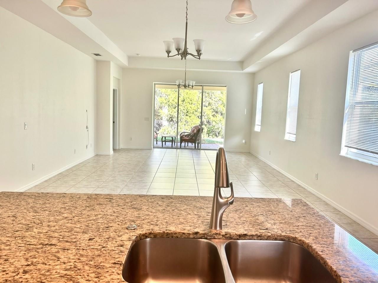 2921 Trustee Avenue, Sarasota, FL 34243 Photo