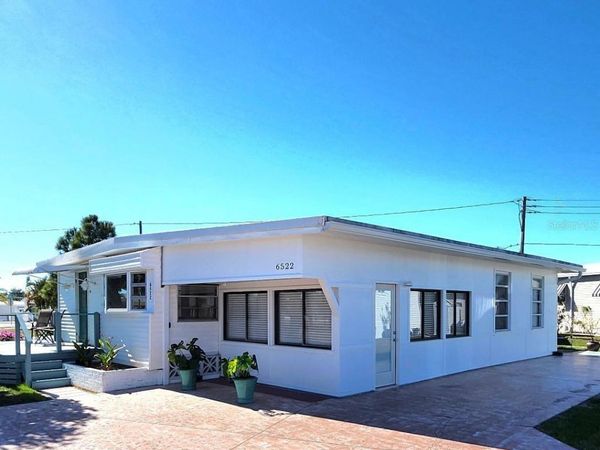 6522 MASSACHUSETTS STREET, BRADENTON, FL 34207