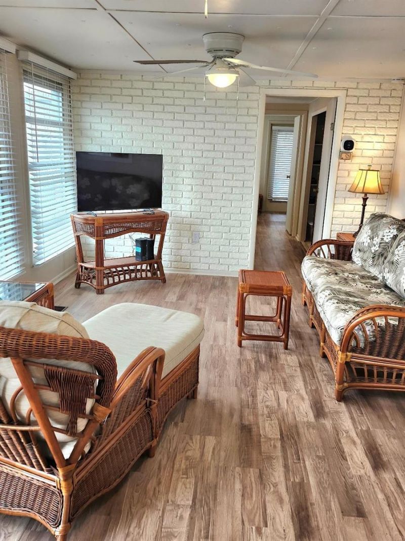 6522 Massachusetts Street, Bradenton, FL 34207 Photo