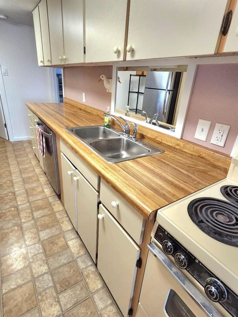 6522 Massachusetts Street, Bradenton, FL 34207 Photo