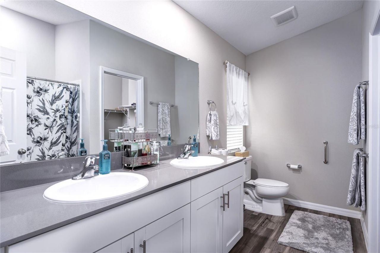 7635 Twin Leaf Terrace, Parrish, FL 34219 Photo