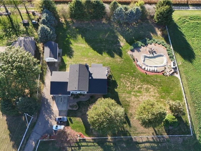 264 Pleasant Valley Road NW, Sugarcreek, OH 44681 Photo 14