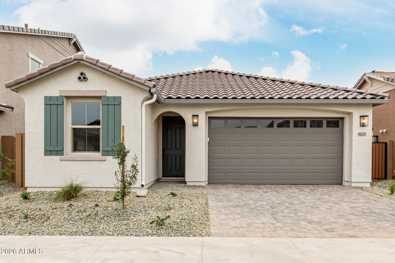 8029 W Granada Road, Phoenix, AZ 85035 Main Photo