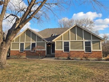 1625 NE Debonair N/A, Lee's Summit, MO 64086