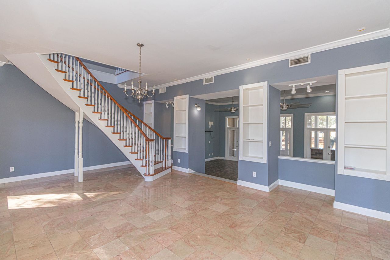 259 Dunbarton Ln. Photo 6