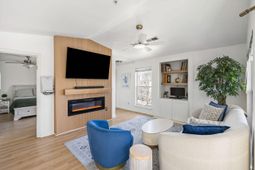 700 Daniel Ellis Drive photo 4