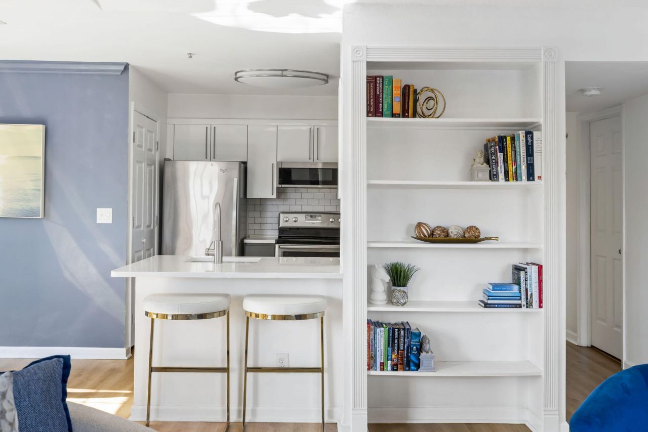 700 Daniel Ellis Drive Photo 6