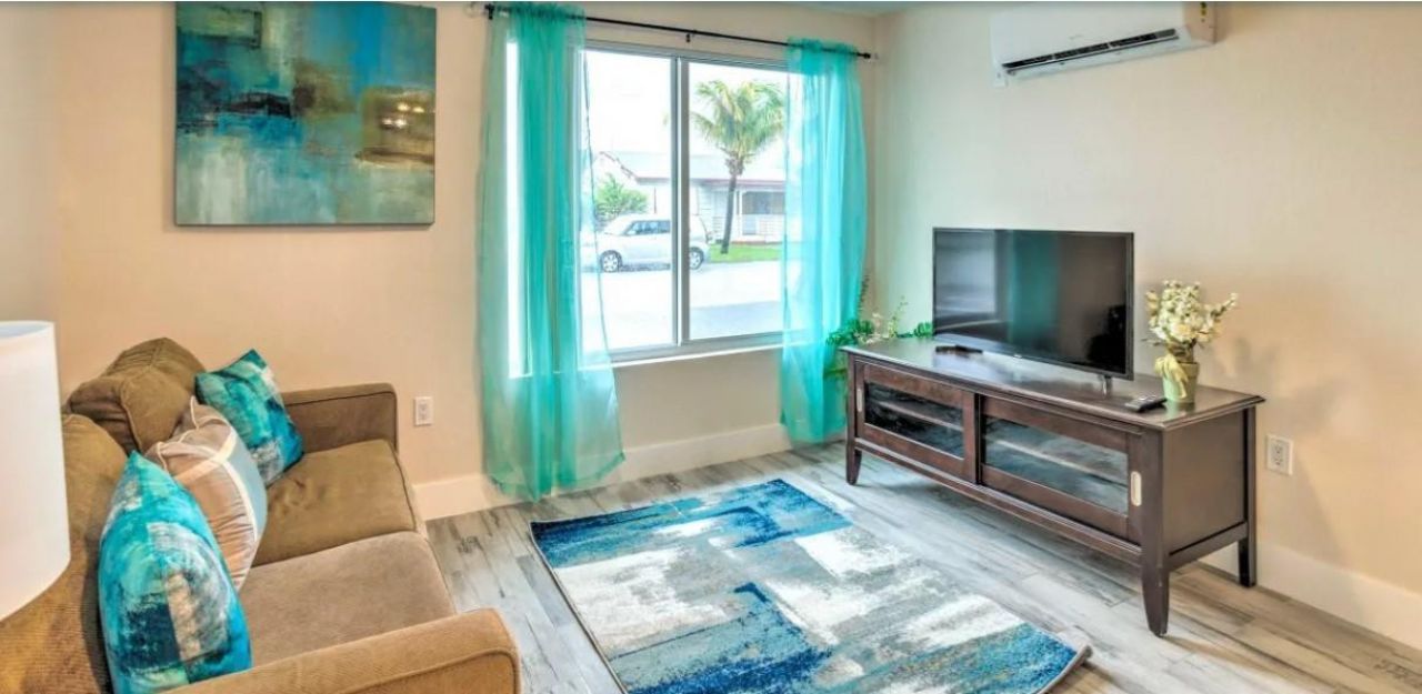 49 E 27th St, Riviera Beach, FL 33404 Photo