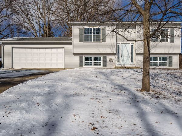 617 E 3rd Street, Byron, IL 61010