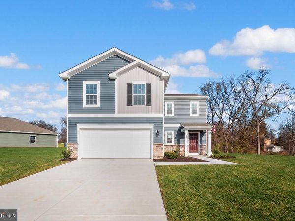 18 RIDERWOOD WAY, SHEPHERDSTOWN, WV 25443