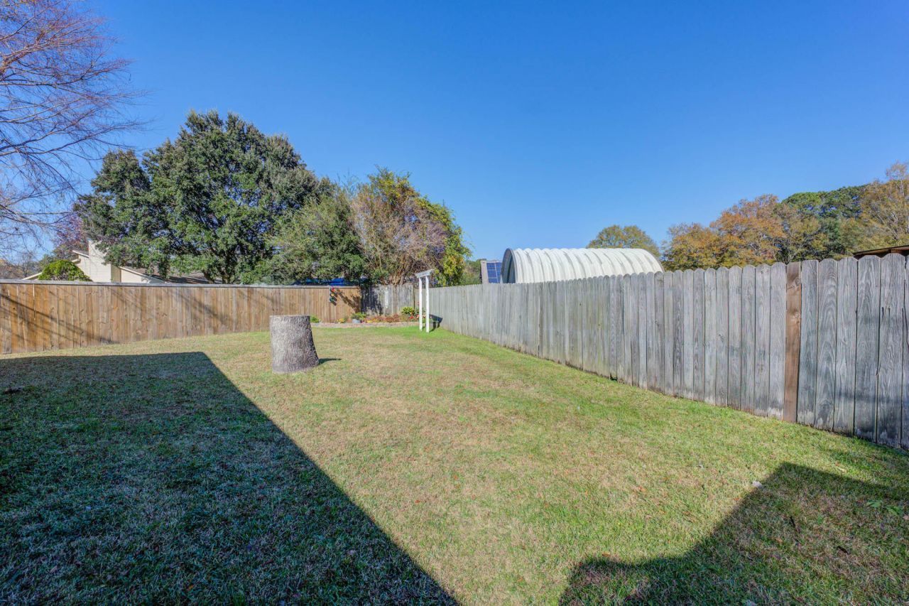 8042 Nova Court Photo 21