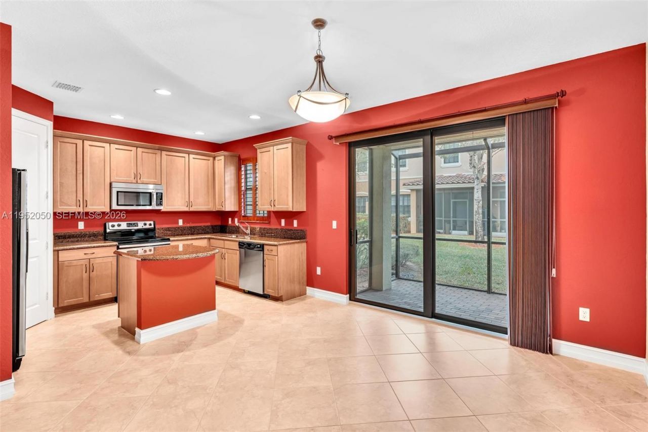 10865 NW 72nd Pl, Parkland, FL 33076 Photo