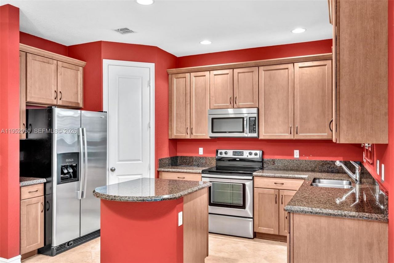 10865 NW 72nd Pl, Parkland, FL 33076 Photo