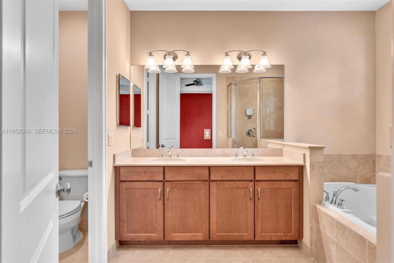 10865 NW 72nd Pl, Parkland, FL 33076 Photo