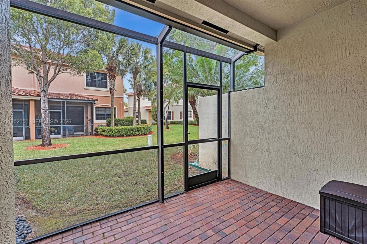 10865 NW 72nd Pl, Parkland, FL 33076 Photo