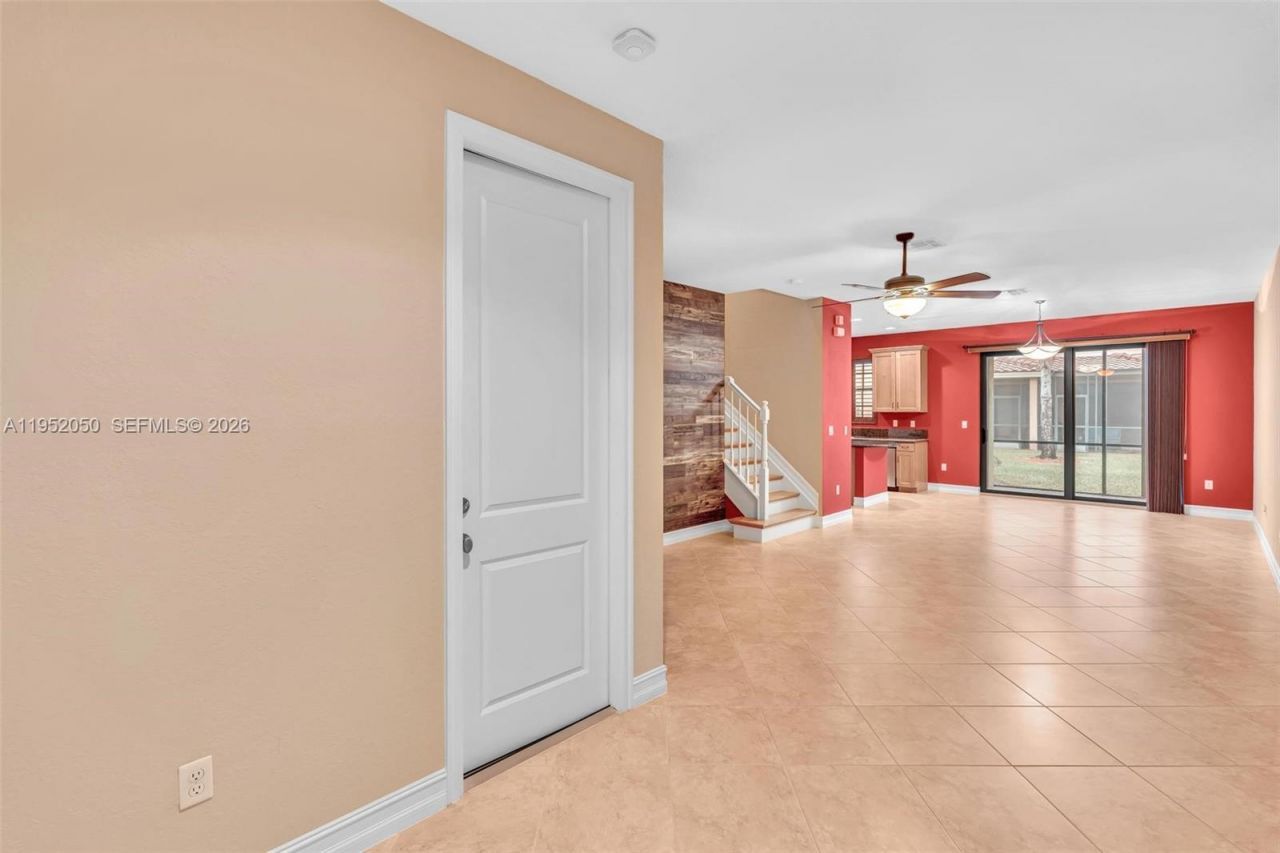 10865 NW 72nd Pl, Parkland, FL 33076 Photo