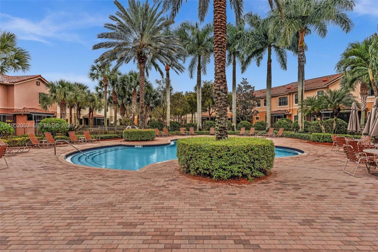 10865 NW 72nd Pl, Parkland, FL 33076 Photo