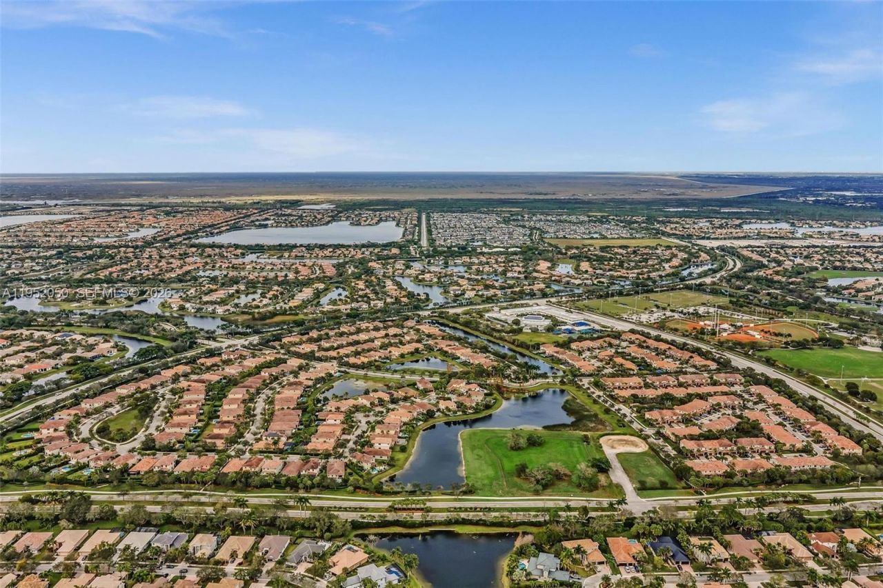 10865 NW 72nd Pl, Parkland, FL 33076 Photo