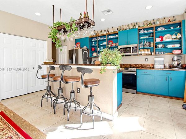 1604 SE 16th St, Homestead, FL 33035