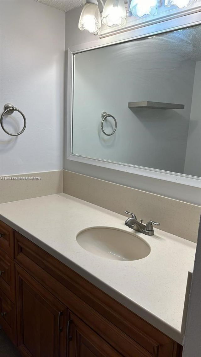 4848 NW 24th Ct, Unit 210, Lauderdale Lakes, FL 33313 Photo