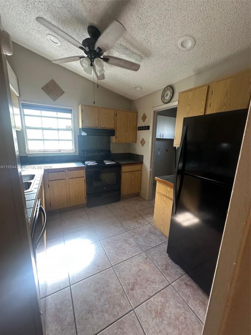 1590 Royal Forest Ct, West Palm Beach, FL 33406 Photo