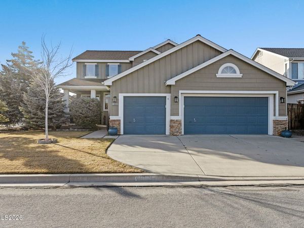 10005 Grosse Point Court, Reno, NV 89506
