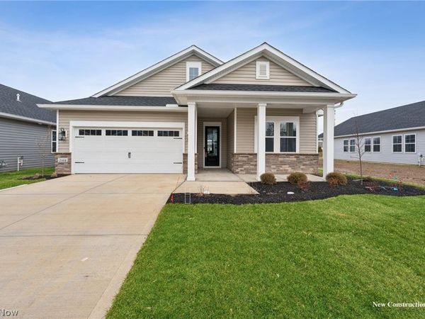 2168 Myla Way, Amherst, OH 44001