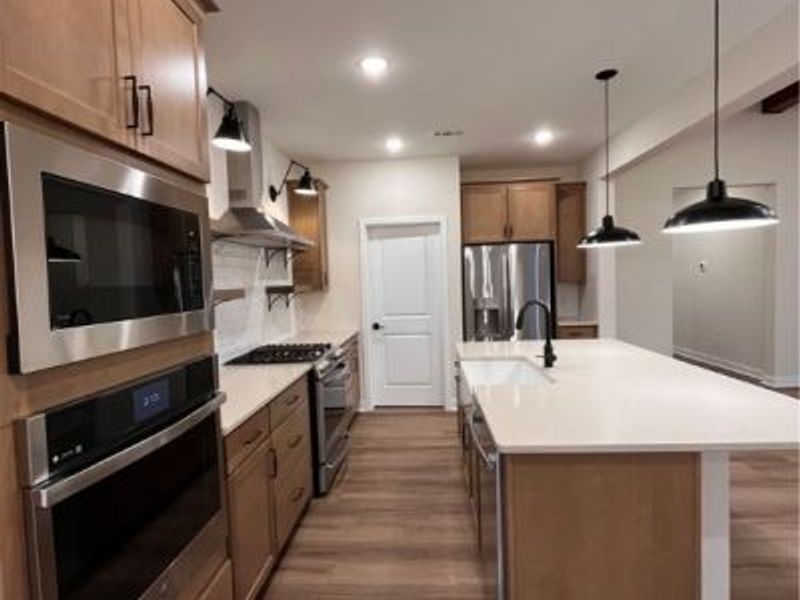 2168 Myla Way, Amherst, OH 44001 Photo 7