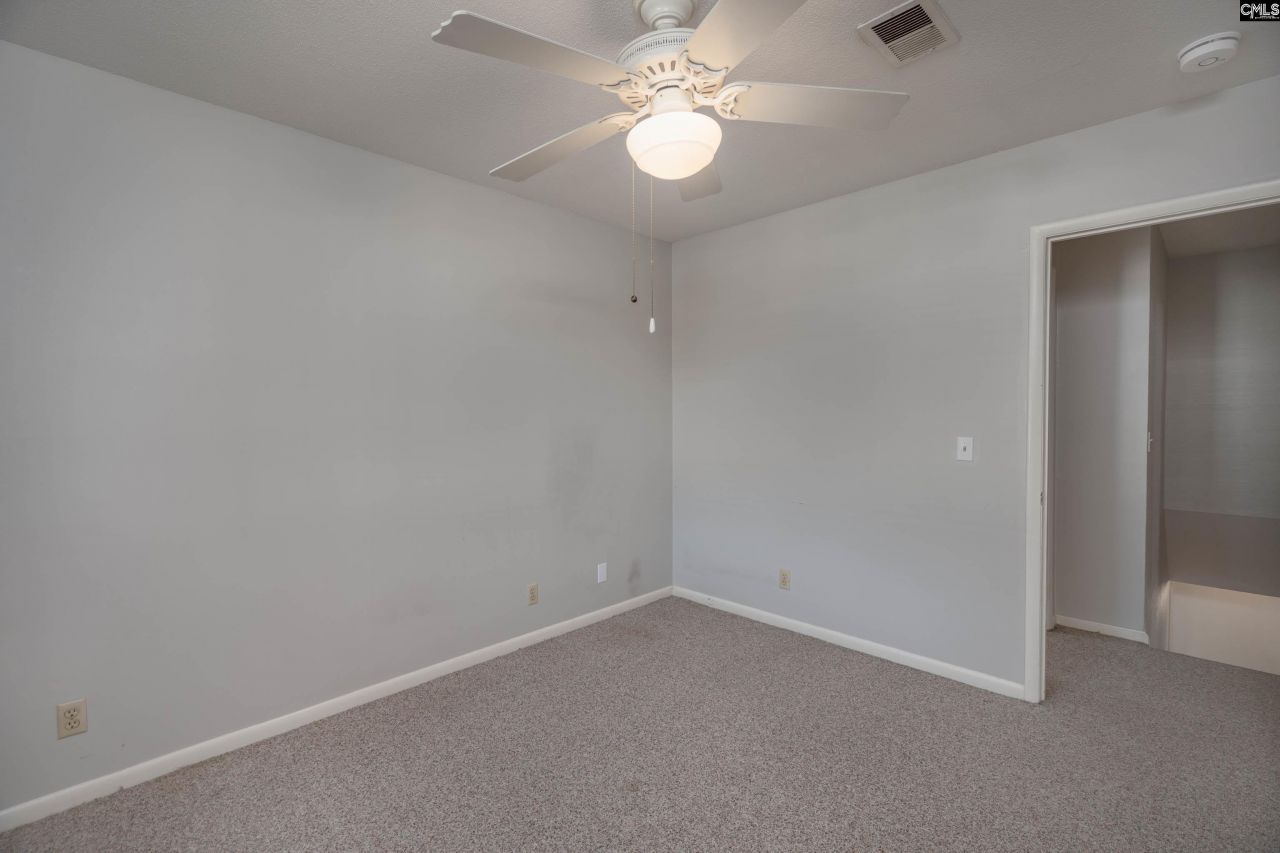 1908 Grays Inn Road  Photo 18