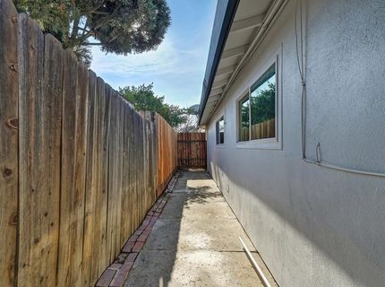 5447 Bootjack Dr, Sacramento, CA 95842 Photo