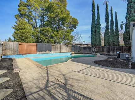 5447 Bootjack Dr, Sacramento, CA 95842 Photo