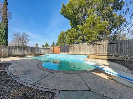 5447 Bootjack Dr, Sacramento, CA 95842 Photo