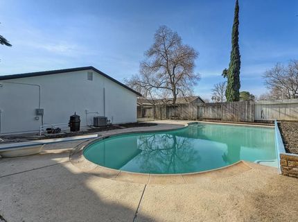 5447 Bootjack Dr, Sacramento, CA 95842 Photo