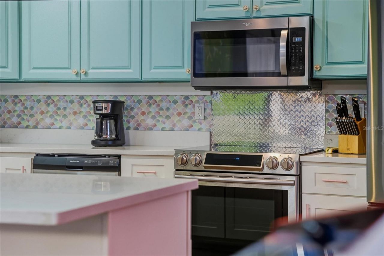 6550 Sabal Drive, Sarasota, FL 34242 Photo