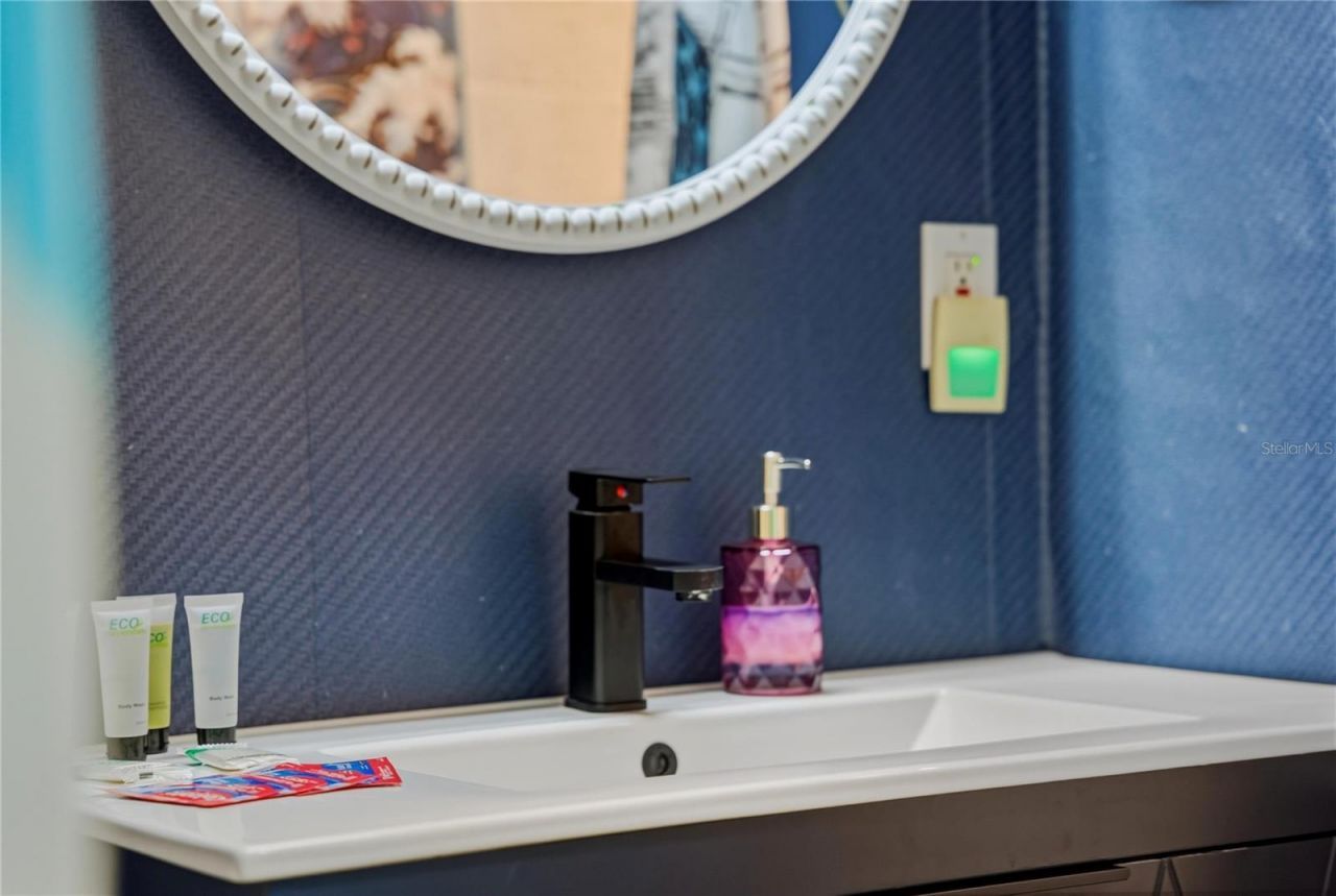 6550 Sabal Drive, Sarasota, FL 34242 Photo