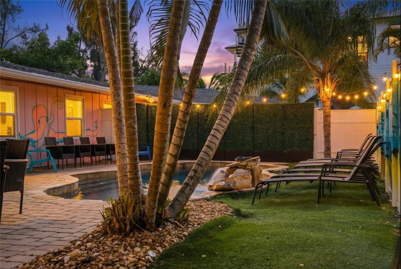 6550 Sabal Drive, Sarasota, FL 34242 Photo